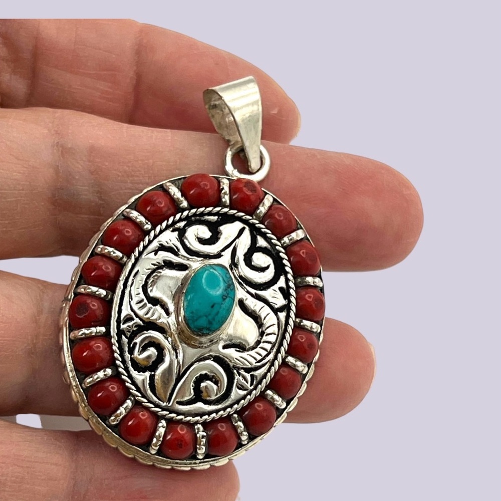 Blue Turquoise  Coral Tibetan Nepalese Hanmade Vintage Oval  Pendant only